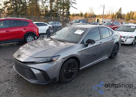 2025 Toyota Camry Se z USA, uszkodzony, nr VIN 4T1DBADK2SU510483